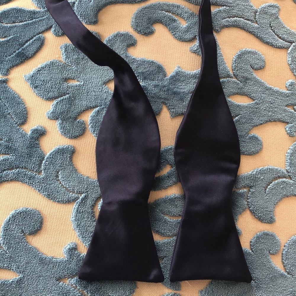 Classic Bow Tie